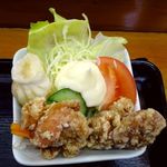 Oshokuji Furusato - 鶏からとサラダ