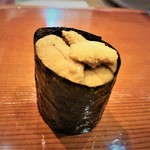 高鮨 - 唐津産　赤雲丹