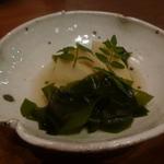 申虎 - 筍と若布のあっさり煮、山椒風味