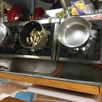 うどんのこいけや - 鴨肉はネギをよく煮てからさっと火を通す程度でした