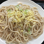 うどんのこいけや - ネギも上から