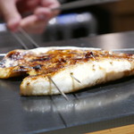 銀座 盡 - 和歌山のマナガツオを白ワインで蒸してカキソースとバルサミコ