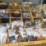 ブレッド&タパス 沢村 広尾 - パンたち