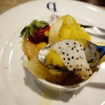 キャトルラパン - ドラゴンフルーツも隠れてました