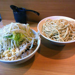 ラーメン二郎 - 小つけ麺+ニンニク＋ヤサイ
