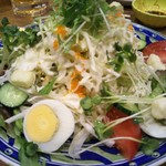 やき鳥三太郎 - シーザーサラダ ８５０円(税込)(2017年5月1日撮影)