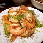 ゆたか - 海老と山芋とネギの岩塩炒め