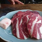 きのこの里 鈴加園 - 手前から熊、猪、鹿