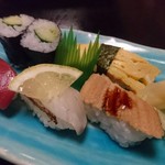 Sushi Chaya Wabisuke - 握り寿司。マグロ、ヒラメ、穴子、玉子、かっぱ巻き。