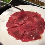 炭火焼肉GOSAMARU - 牛タン