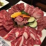 炭火焼肉GOSAMARU - セット