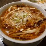 京鼎樓 - ＜2011年2月＞酸辣湯麺（小碗）650円