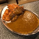 アメリカン - カツカレー大盛り850円（税込）