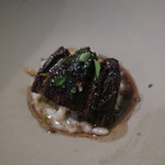 セルサルサーレ - 穴子の赤ワイン煮込みと雑穀のリゾット 山椒オイルとネパールの胡椒”ポワーブル ティミュット”2