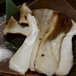 Robatayaki Hamatombo - エリンギの炒め物