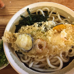 義経 - 天ぷらうどん 大  550円