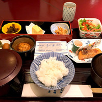 中之島なだ万 - 