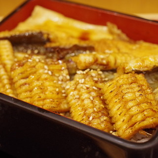 つきじ芳野吉弥_0