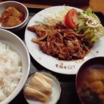 小野沢食堂 - 焼肉定食(８００円)