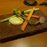 baron - 野菜スティック・・アンチョビとポテトと卵黄のソース