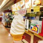 ダックミューズ店 - ソフトクリーム 250円