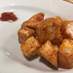 焼肉やっちゃん - 上ミノは、サイコロカット