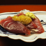 木山 - 鹿児島ヤイト鰹のお造り　のびる(野蒜)微塵切りポン酢漬け・本山葵・茗荷