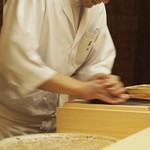 木山 - 鰹・鮪節を削られます