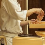 木山 - 鰹・鮪節を削られます