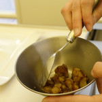 マールブランシュ - マロングラッセにラム酒を絡めて