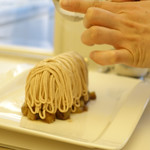 マールブランシュ - 粉砂糖で仕上げ