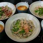 蕎麦 やすたけ - 「おろしざんまい」太麺