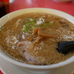 らーめんの土佐屋 - 背脂ラーメン