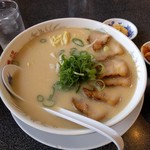 ふくちぁんラーメン - 大盛バラチャーシュー