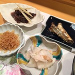 新ばし 星野 - 松坂牛の時雨煮、ちりめん、漬物、いわし