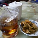 玉蘭 - 紹興酒とお通し。