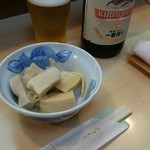 魚幸 - お通しにタケノコです