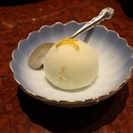Yokohama Jidori Izakaya Ichijou - デザートのゆずシャーベット