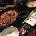 焼肉ホルモンMeetbowl - 