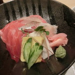 近畿大学水産研究所 - 海鮮丼（１８５０円）