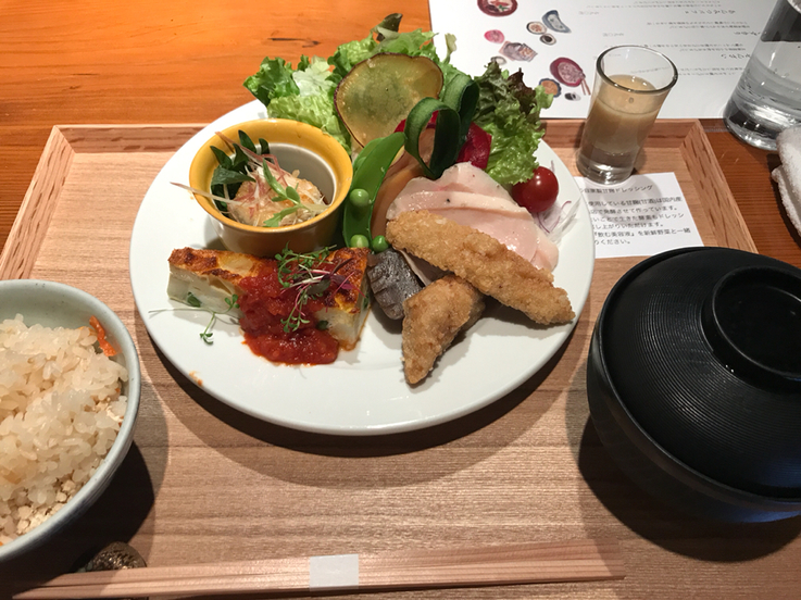 茶寮 慈現>