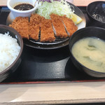 松乃家 - 味噌ロースカツ定食 @500-