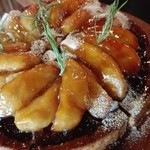 ティーハウス シマ - リンゴのキャラメルのタルト