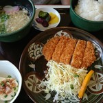 うちだ屋 - とんかつ小うどん定食793円