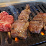 カルビとロースのダブル焼き♪