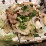 kawarakafeandodainingufowa-do - 塩糀鶏のネギ塩炒めアップ