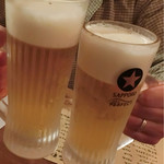 Kudan - 先ずは生ビール(450円)で乾杯〜( ^ ^ )/□ お通し(300円)はフキの煮物♪ 良くしみて食感良く美味しい！
