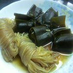 上田温酒場 - ｢こんぶ､糸こんにゃく｣ 