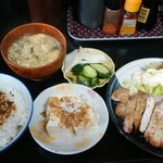 浜一番 - 日替わりランチ　トンテキ　650円