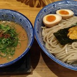 必死のパッチ製麺所 - うにつけ麺(大盛)